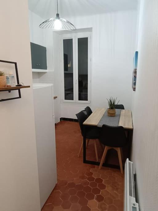 Apartment {o Petits Docks} * Proche Centre Marseilles